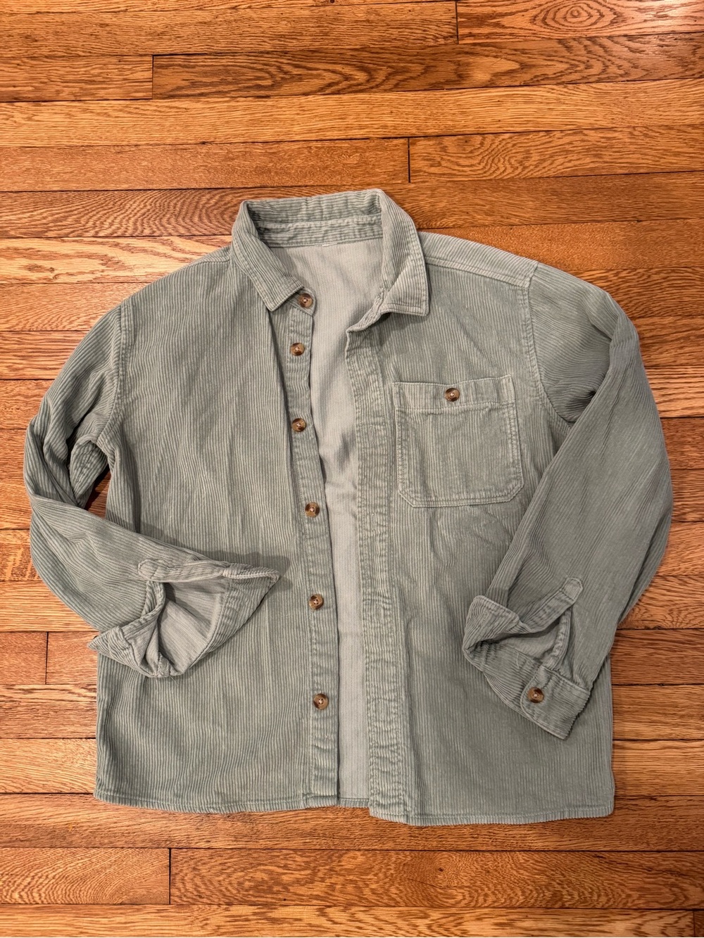 Light Sage Corduroy Button-Up Shirt, Women’s Size Medium